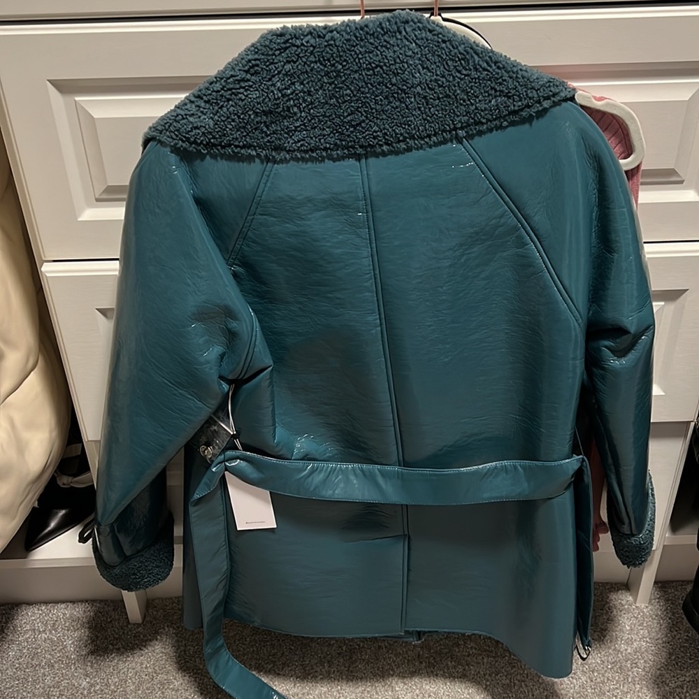Jacket - Picture 4 of 8